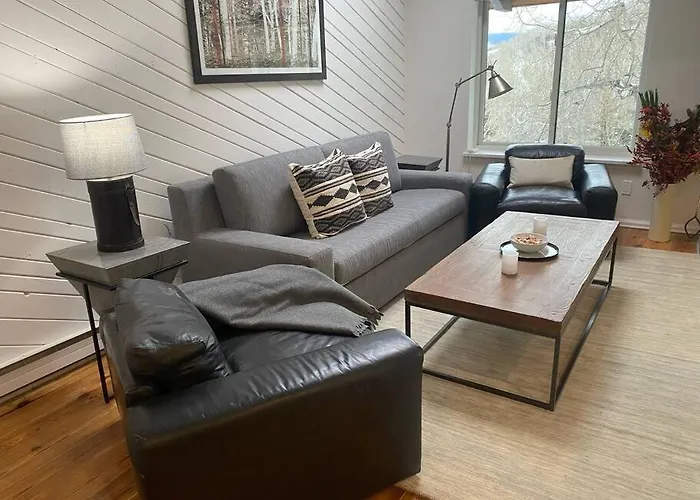 Summit'S Rest