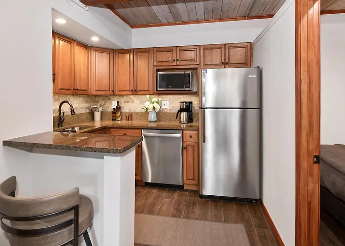 Aspenwood By Snowmass Vacations